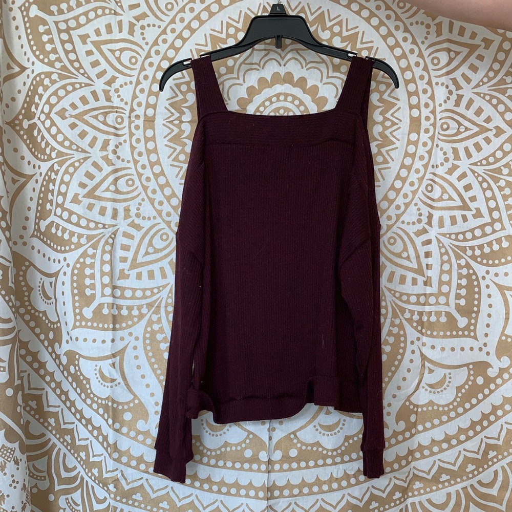 CHARLOTTE RUSSE off the shoulder tank sweater